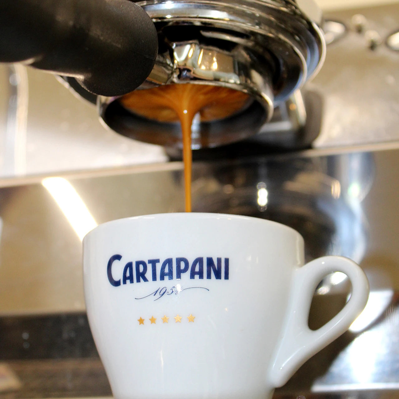 Brewing Cinquestelle Espresso Whole Bean Coffee - Gaztronomy